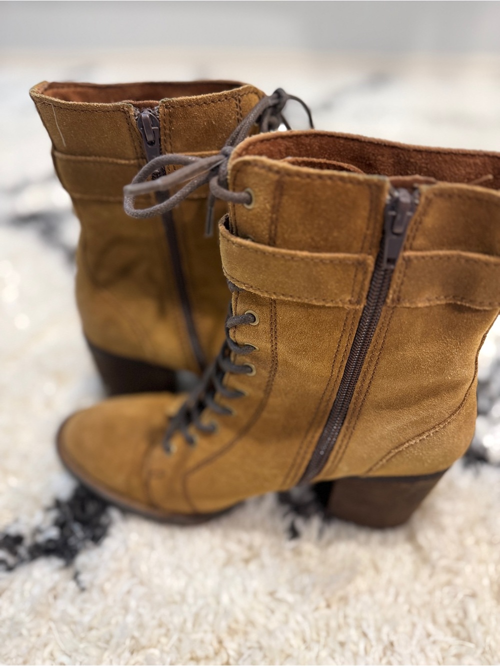 Børn Cass Distressed Suede Block Heel Lace Up Buckle Ankle Boots 8 - Picture 8 of 14